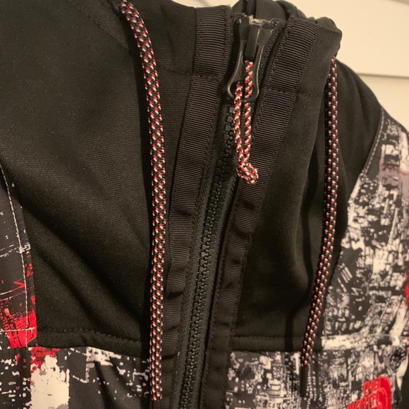 The North Face Zip Up Jacket - Picture 5 of 8